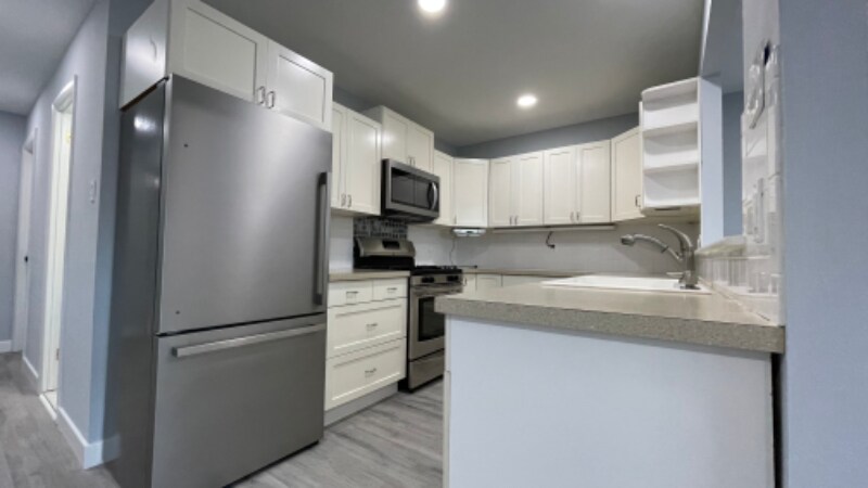 Building Photo - 9144 Ellie Dr