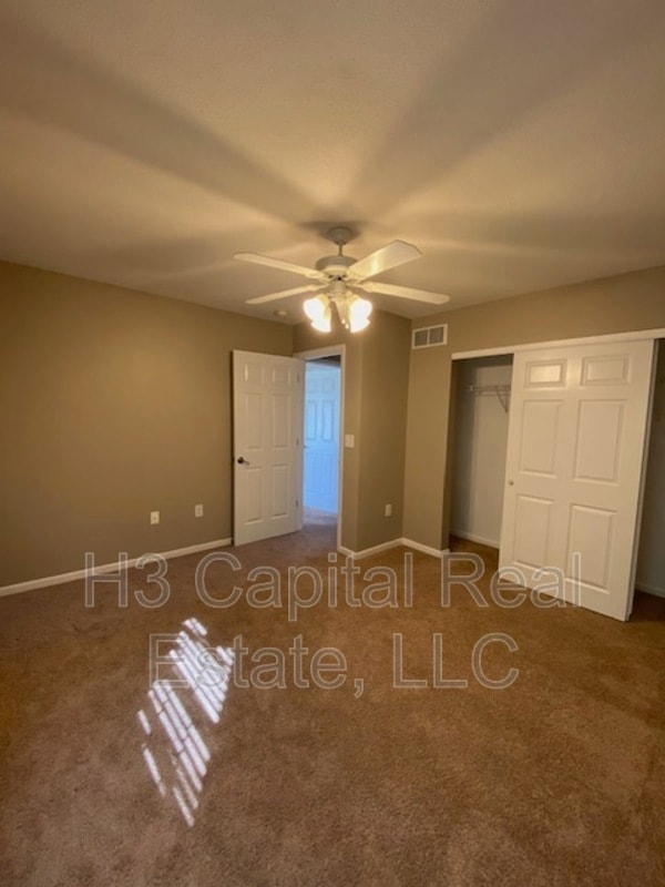 Building Photo - 621 Titan Dr