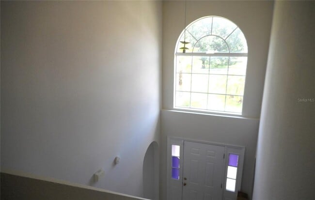 Building Photo - 950 Derbyshire Dr