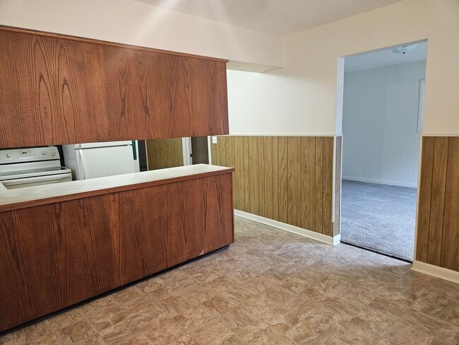 Building Photo - Single Family Rental Home - 2BR-1BA - New ...