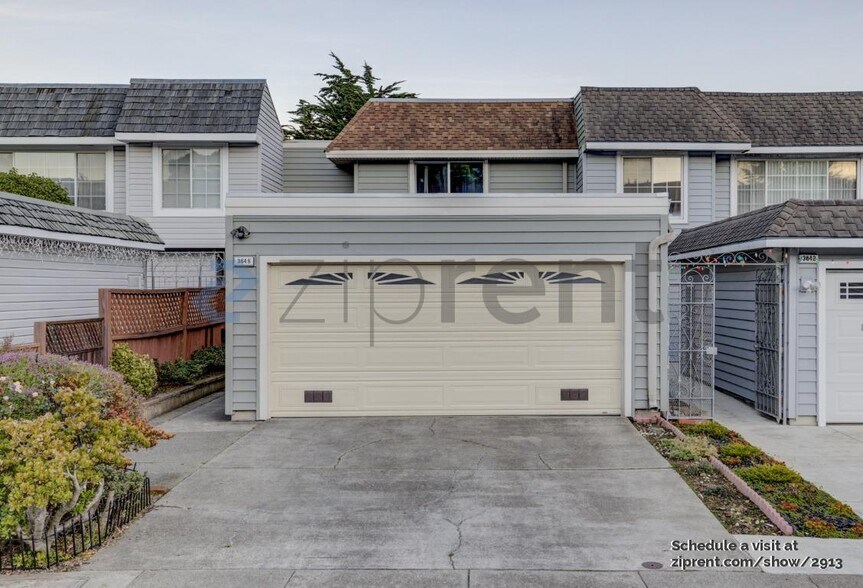 Building Photo - 3648 Gilbert Ct