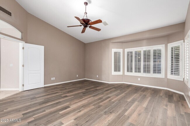 Building Photo - 6401 W Orchid Ln