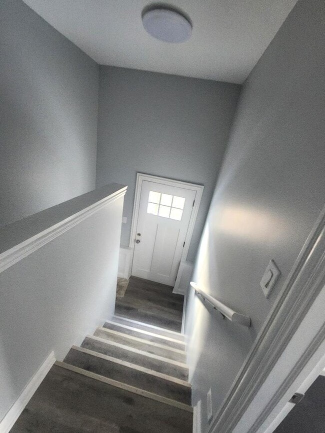 Building Photo - 4147 Prairie Ave