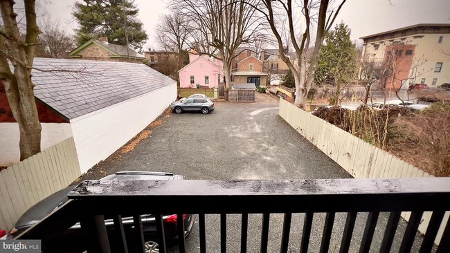 Building Photo - 54 Coryell St