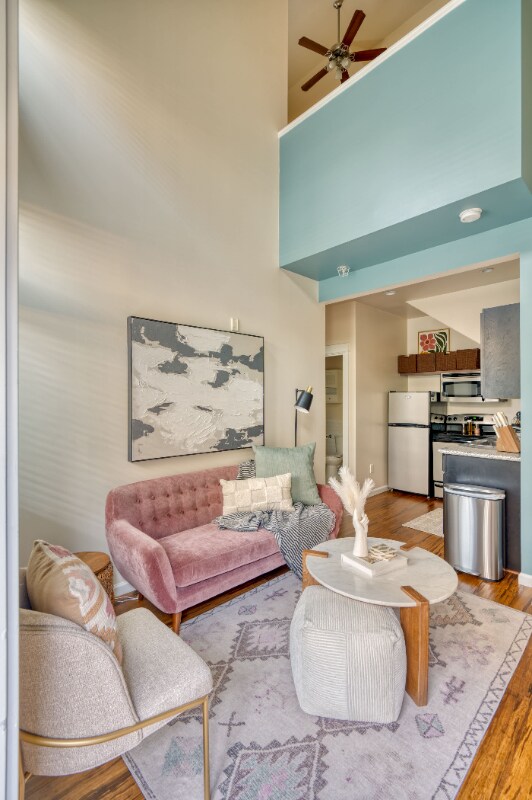 Building Photo - 1415 NW 19th Ave