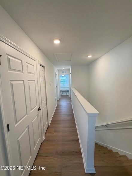 Building Photo - 8326 Zenith Cir