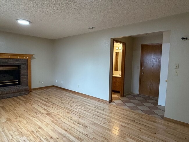 Building Photo - 1005 Princewood Pl