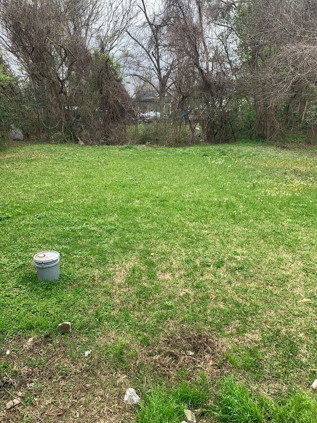 Building Photo - Completely Renovated Property, will not la...