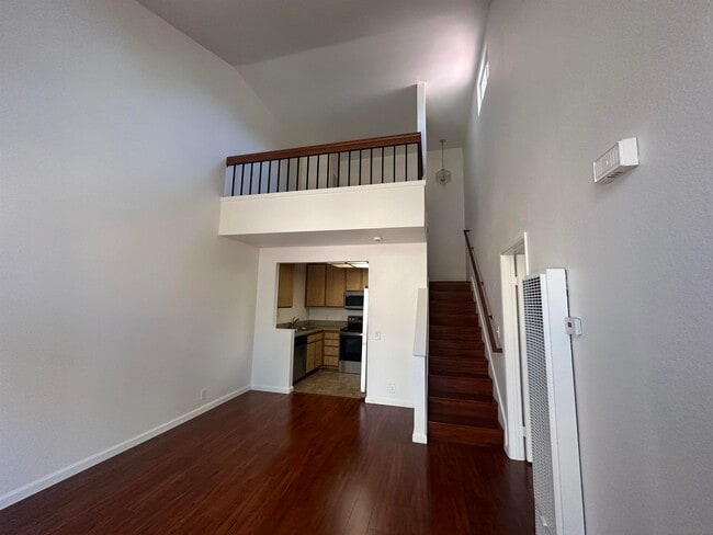 Building Photo - 4050 Rosenda Ct