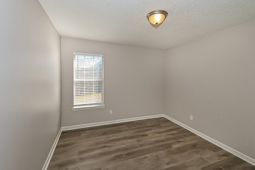 Building Photo - 7831 Tankard Dr