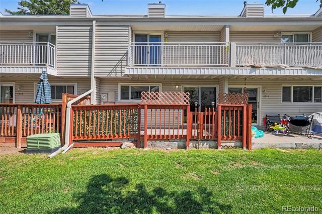 Building Photo - 4286 E Maplewood Way