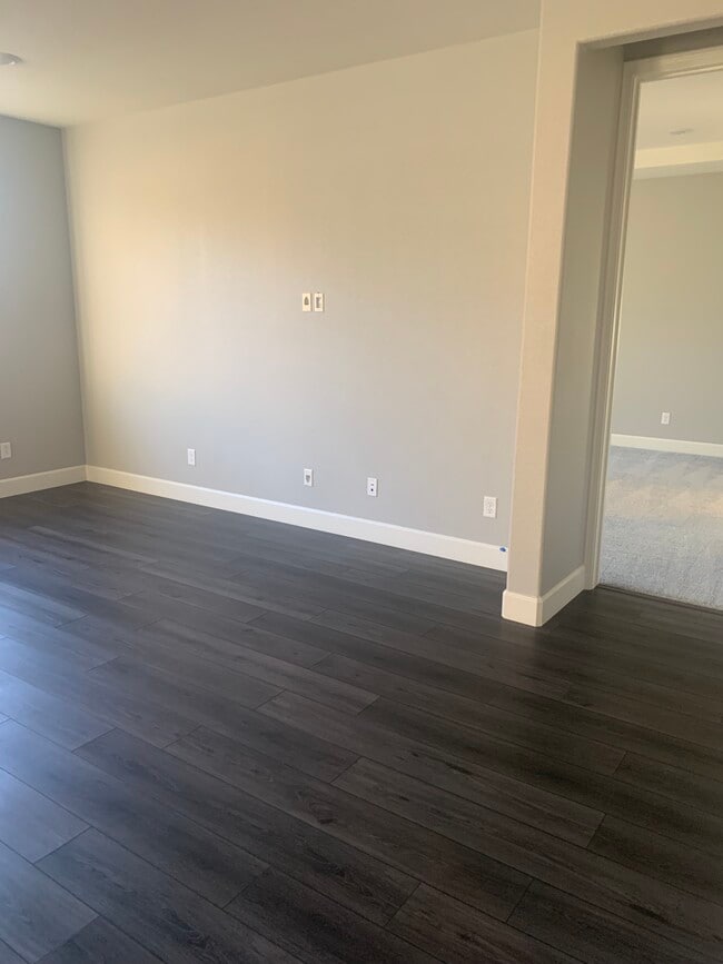 Building Photo - 2011 Jalen St