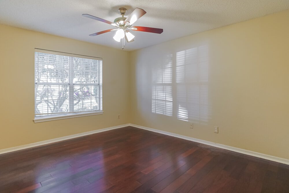 Building Photo - 105 Harbour Island Ct