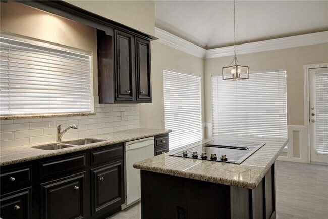 Building Photo - 20507 Chapel Glen Ct