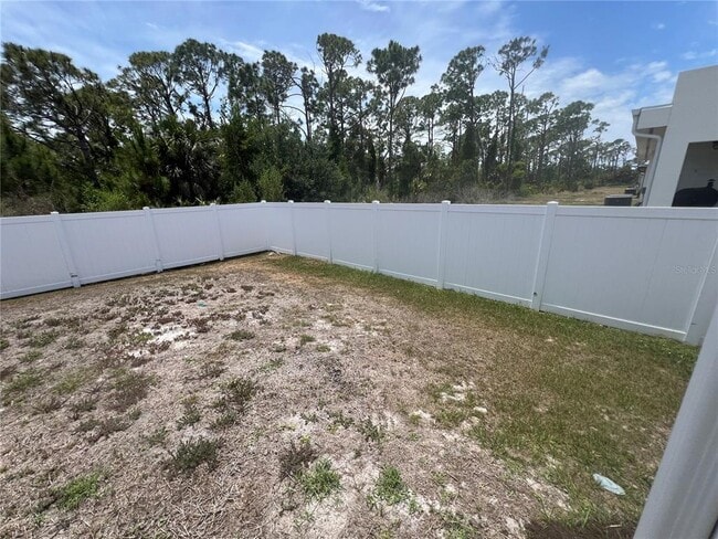 Building Photo - 12073 Henley Ave