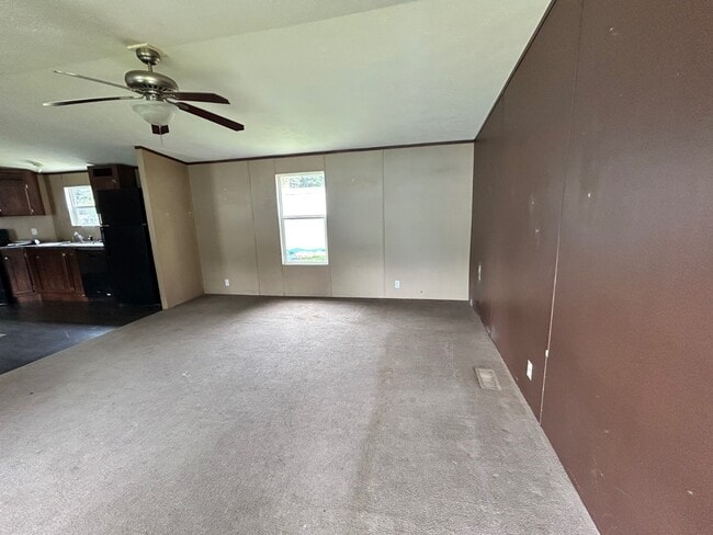 Building Photo - 2701 30 Mile Rd