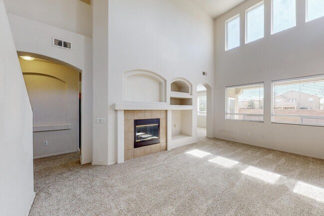 Building Photo - 6512 Los Pueblos Pl NW