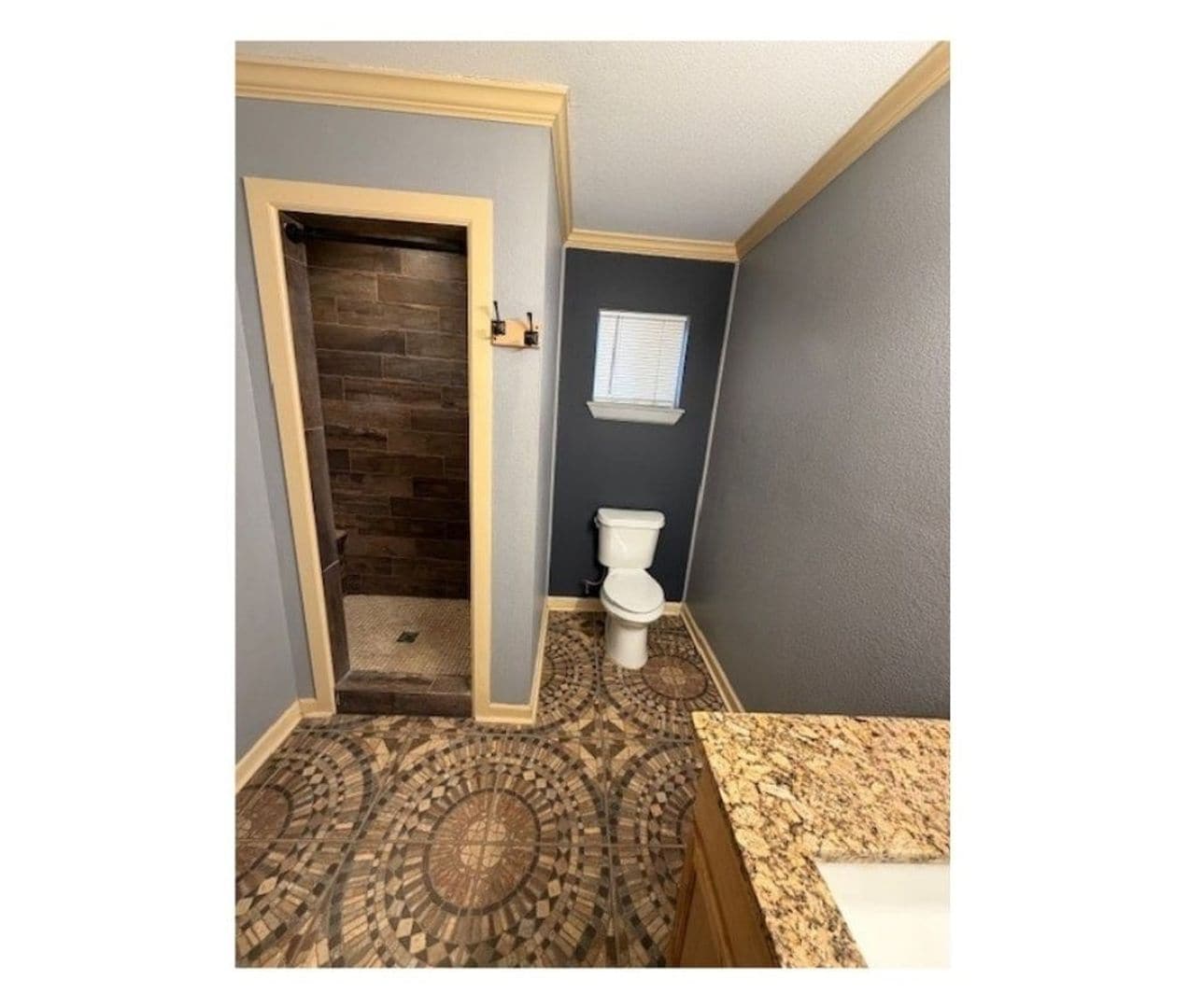 Building Photo - 159 McDougal Ave