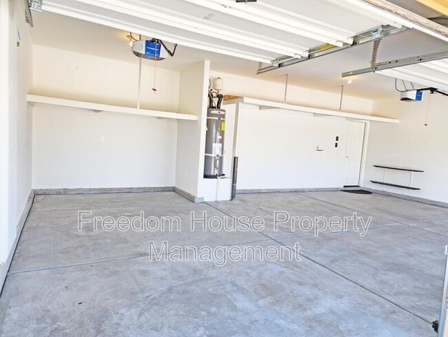 Building Photo - 3575 E Wallowa Dr