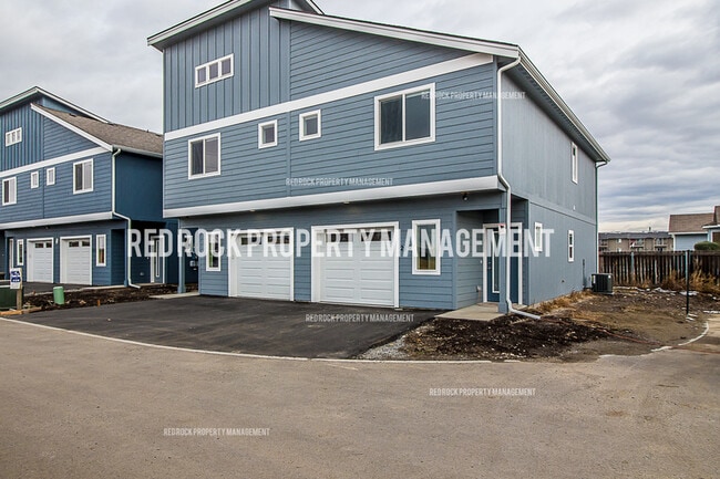 Building Photo - 203 Woodlawn Ln