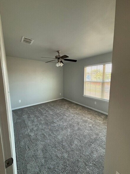Building Photo - 1428 Montoya Ln