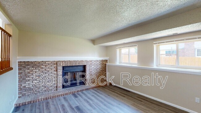Building Photo - 6319 Monarch Cir