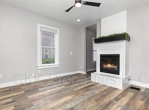 Building Photo - 4916 Jameson St
