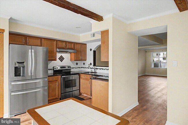 Building Photo - 2282 Suzann Dr