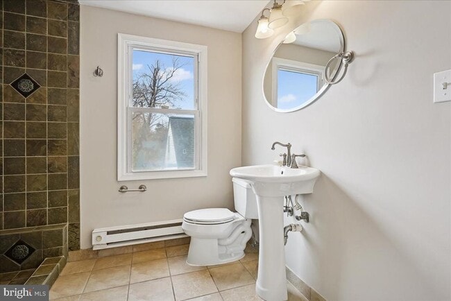 Building Photo - 4805 23rd St S