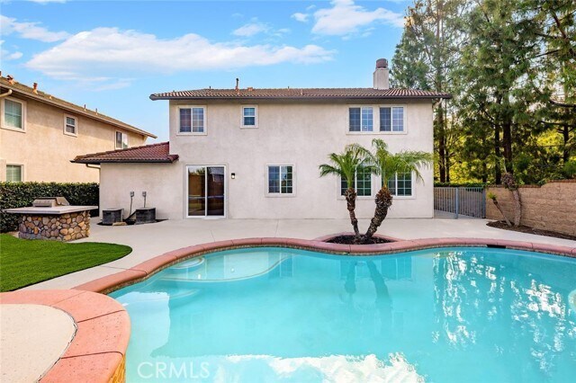 Building Photo - 16543 Sagebrush St