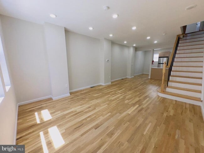 Building Photo - 1221 Durfor St