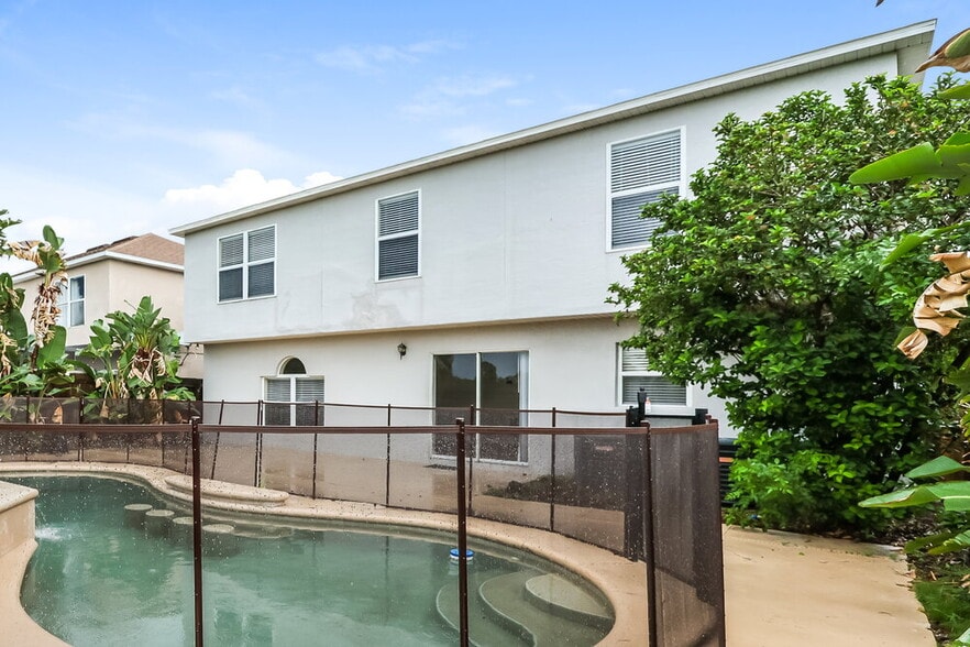 Building Photo - 13513 Mango Bay Dr