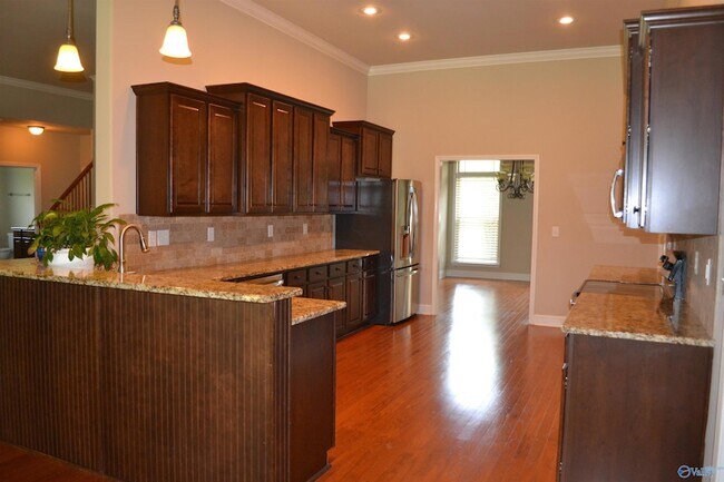 Building Photo - 104 Rushing Brook Dr