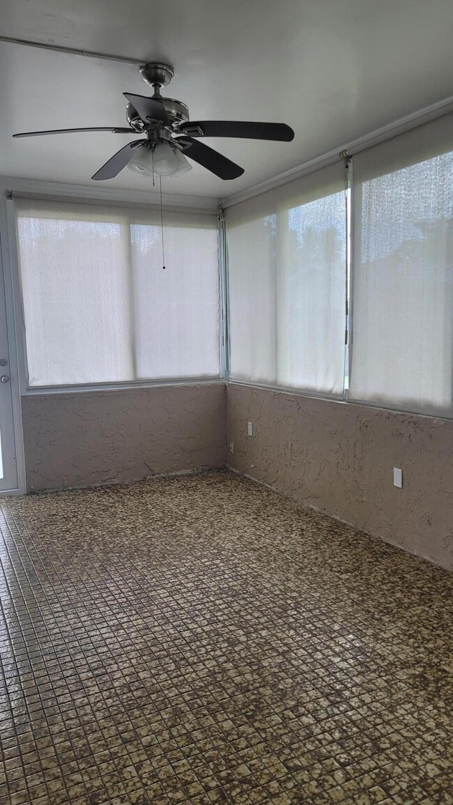 Building Photo - 2590 NW 98th Ave