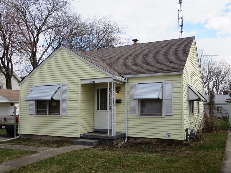Front of home - 4442 Caroline Ave