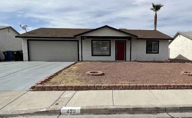Building Photo - 429 Longtree Ave