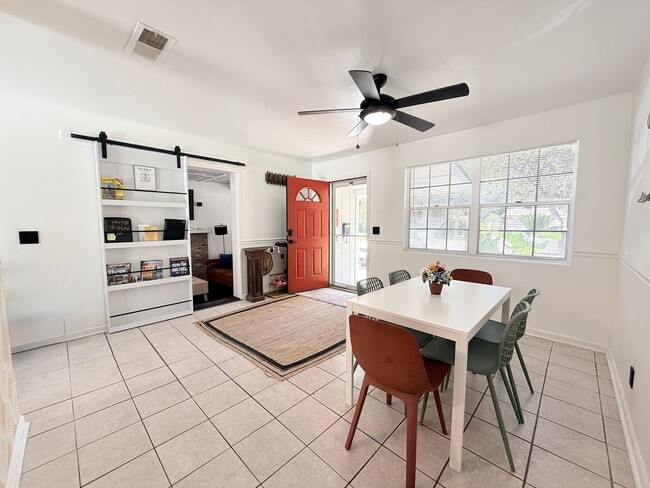 Building Photo - Renovated Pool Home with Private Backyard Oasis