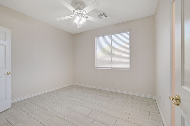 Building Photo - 3051 Hills of Gold Ct