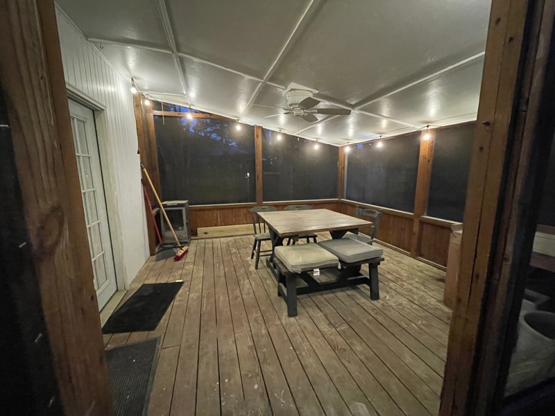 Building Photo - 825 N Page St