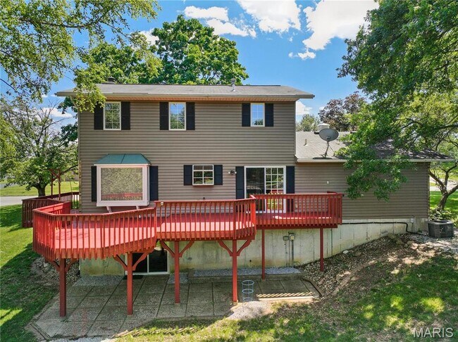 Building Photo - 6 Sandwedge Dr