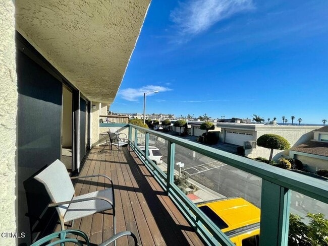 Building Photo - 127 Seaspray Way