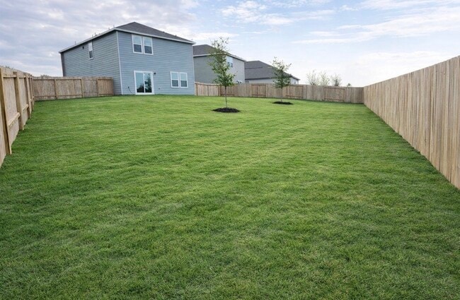 Building Photo - 14802 Calderon Dr