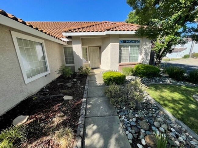 Building Photo - Rocklin four bedroom. single level home