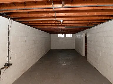 Building Photo - 5755 Turney Rd