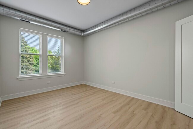 Building Photo - 432-436 S. Maple Ave, Unit 434 - 201