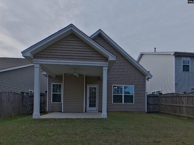 Building Photo - 133 Brewers Oak Ln