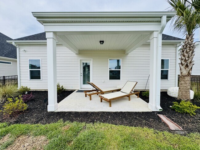 Building Photo - 2464 Campton Lp