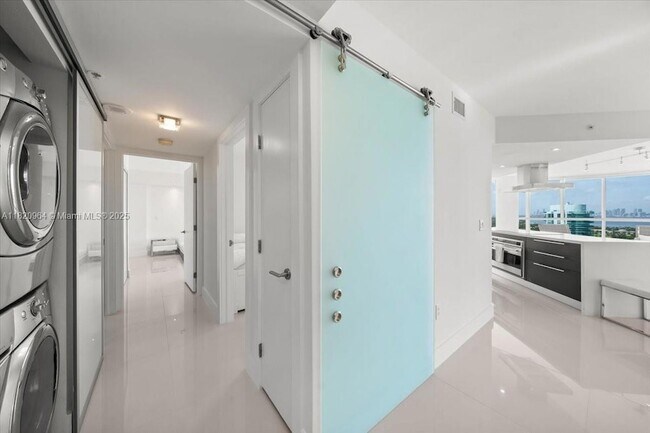 Building Photo - 6301 Collins Ave
