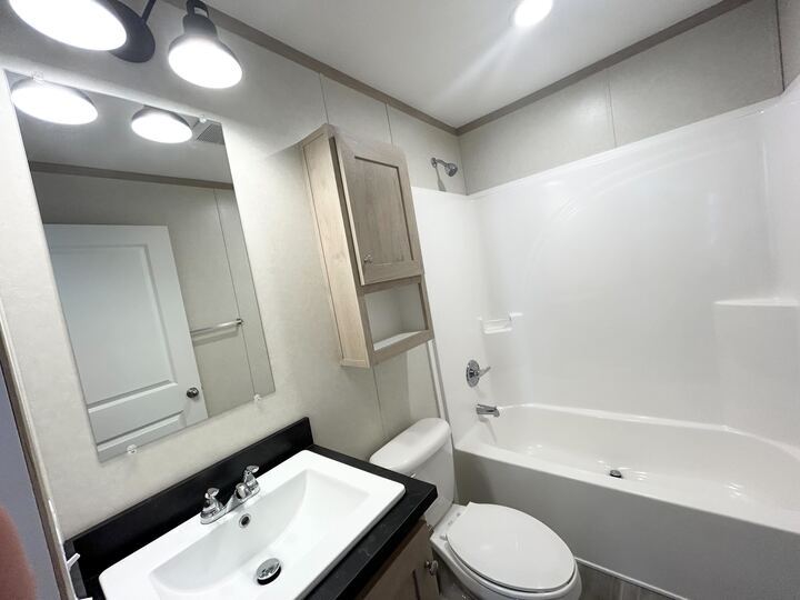 Building Photo - 29773 W Deerfield Ct