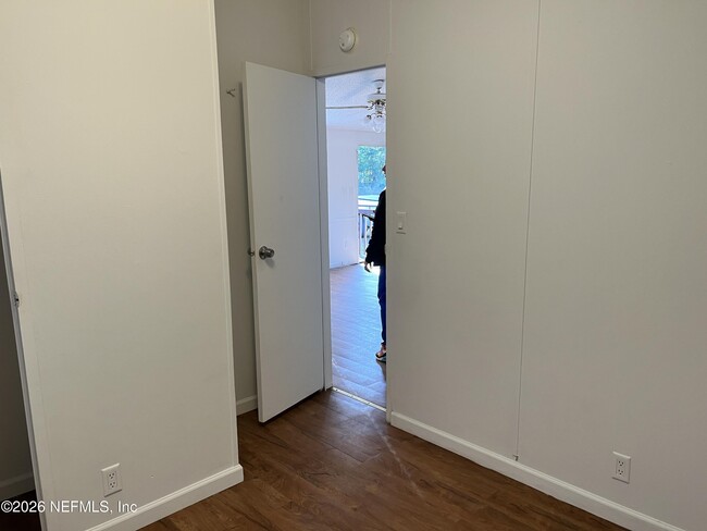 Building Photo - 2065 Candlewood Ct